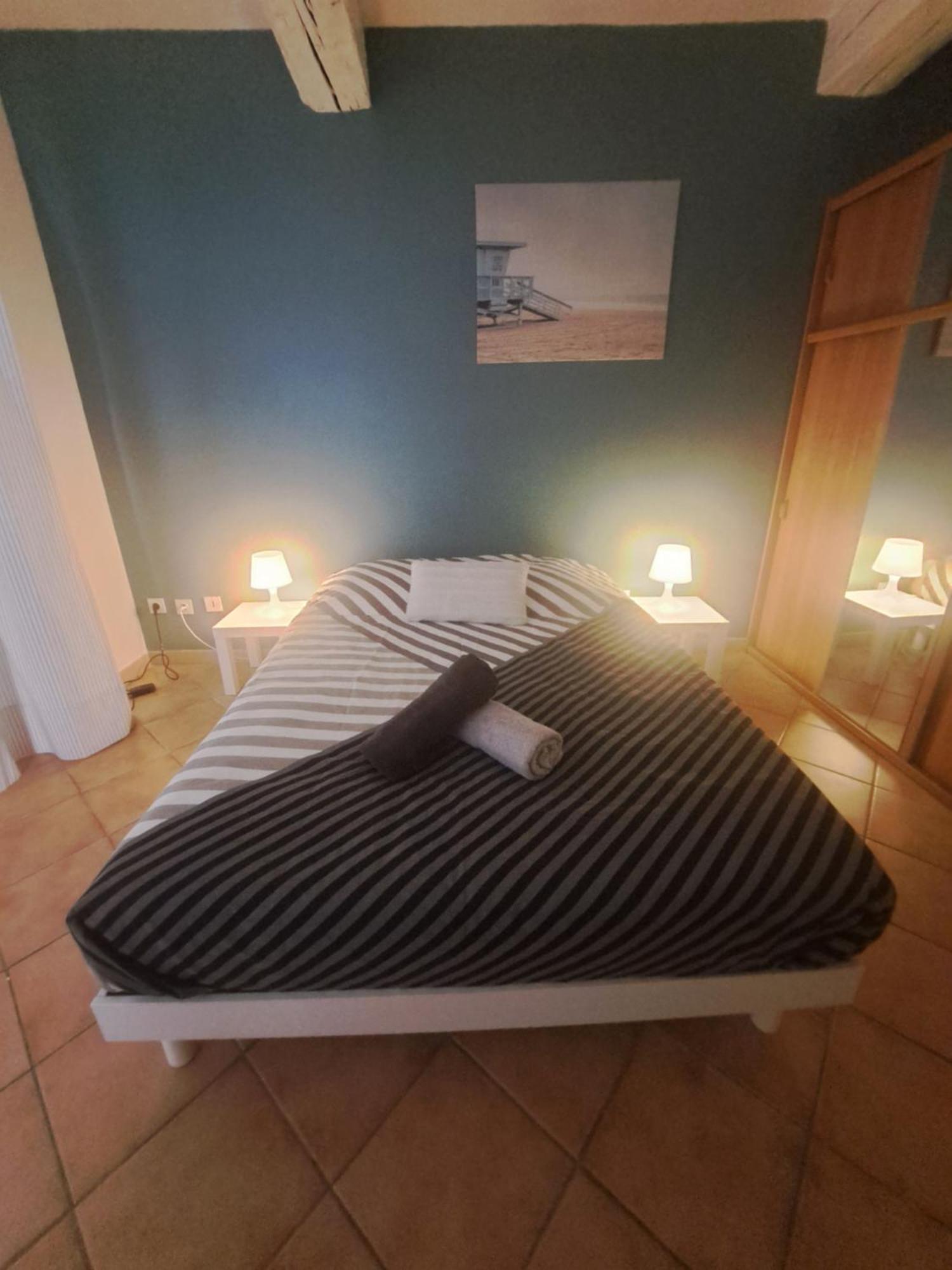Ferienwohnung T2 Proche Du Port, Zone Pietonne Toulon Exterior foto